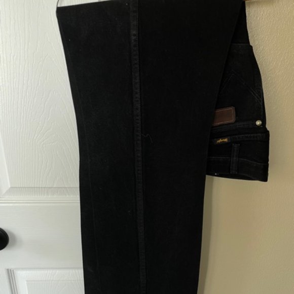 Wrangler 47MWZ BLACK Denim Jeans - Picture 2 of 5